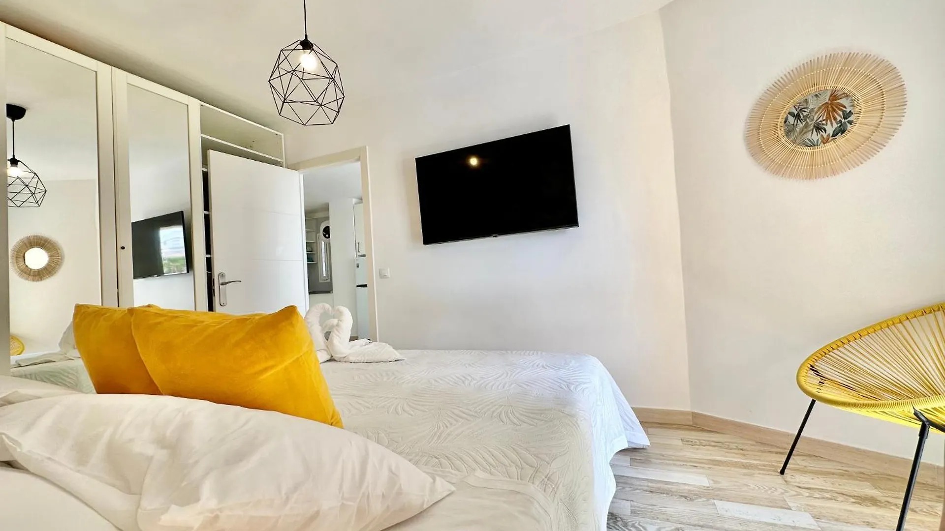 Torres De Yomely - Y2G Apartment Arona
