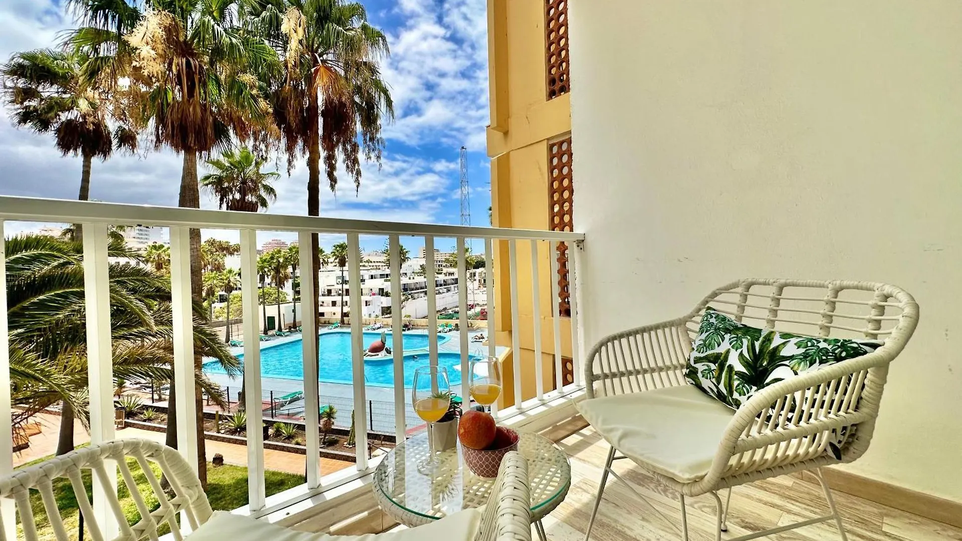 Torres De Yomely - Y2G Apartment Arona  Arona (Tenerife)
