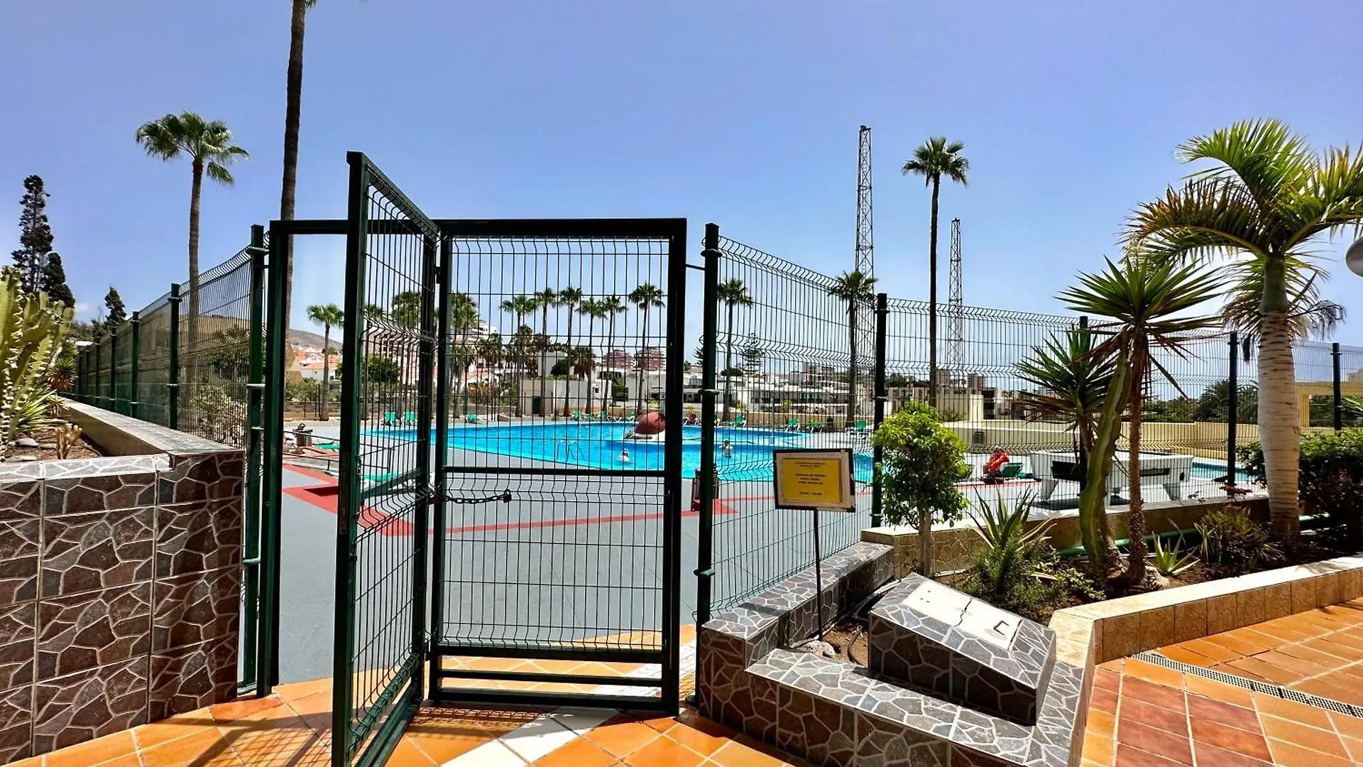 Torres De Yomely - Y2G Apartment Arona  0*, Arona (Tenerife)